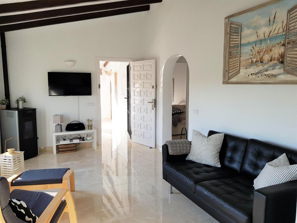 Neu Renovierte Villa Mit Privatem Pool Fusslaeufig Zum Meer Benissa Eksteriør billede